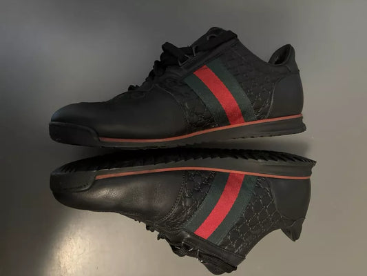 Have one to sell? Sell now GUCCI BLACK MICROGUSSIMA LEATHER LOW TOP SNEAKERS